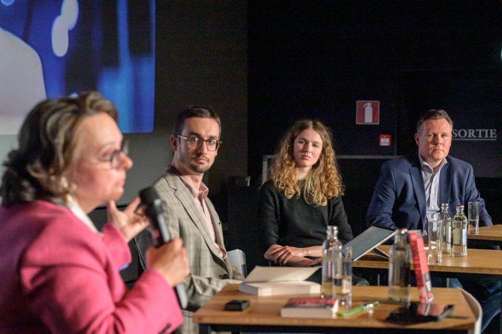 conf-ai-data-power-15-05-2025-web-118