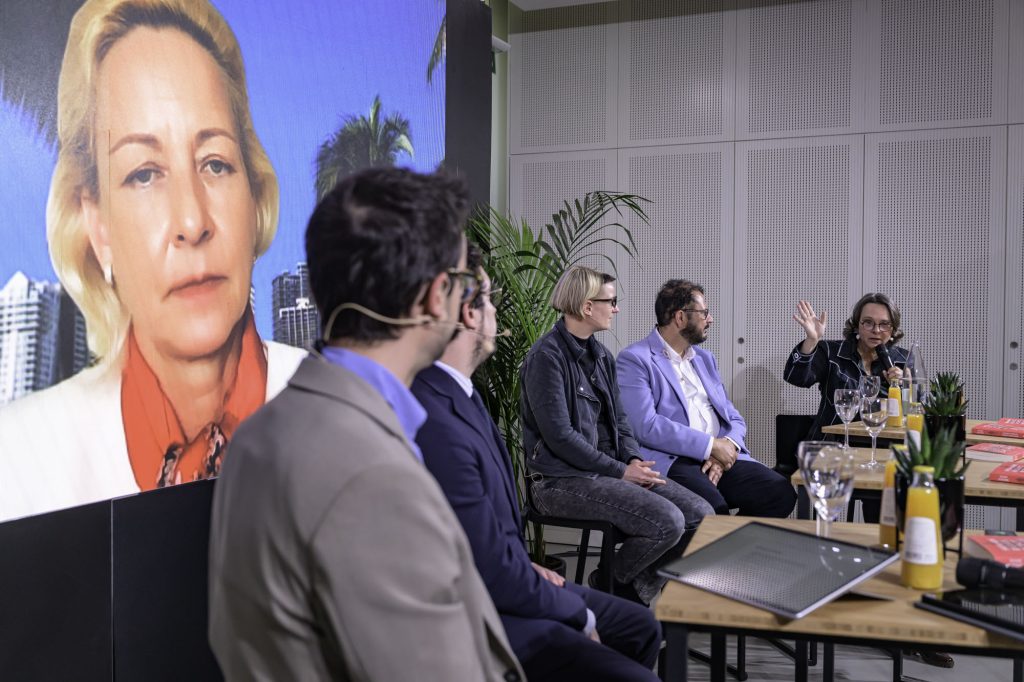 conference-house-of-hthics-avril-web-122