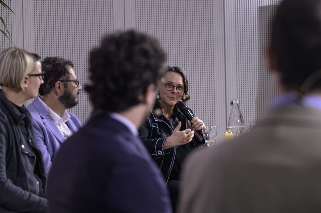 conference-house-of-hthics-avril-web-124