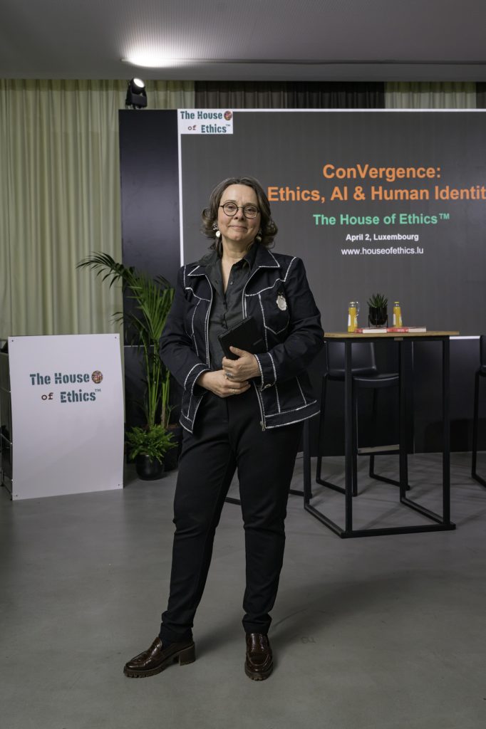 conference-house-of-hthics-avril-web-4