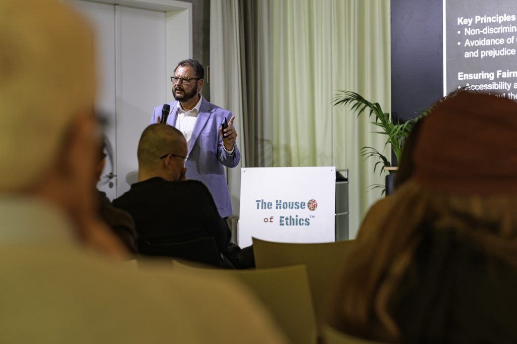 conference-house-of-hthics-avril-web-79