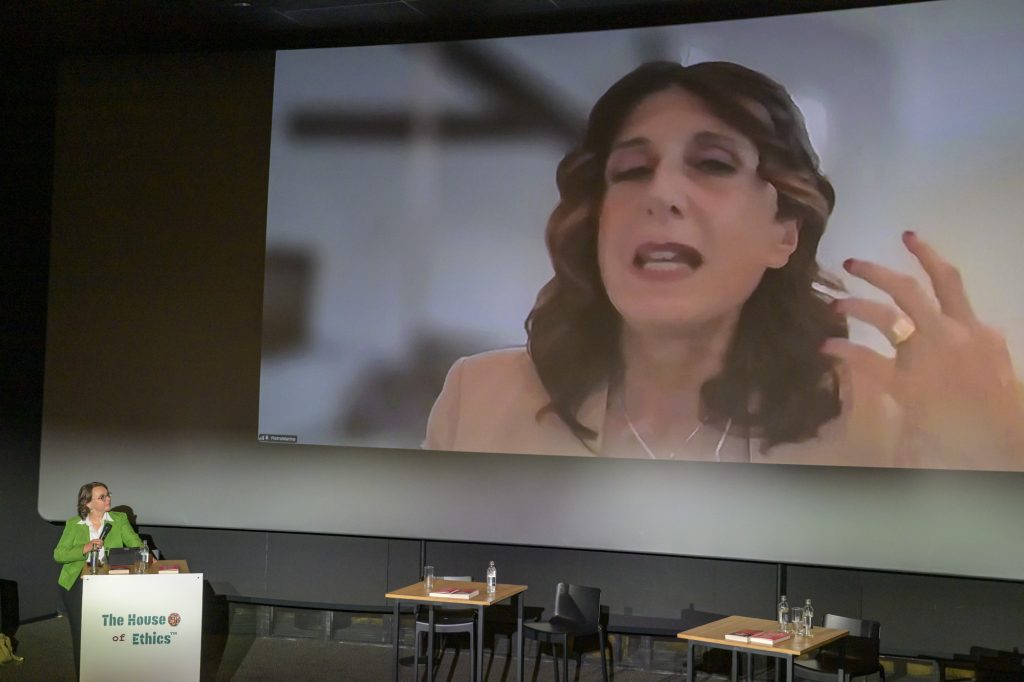 utopolis-2-house-of-ethics-web-60